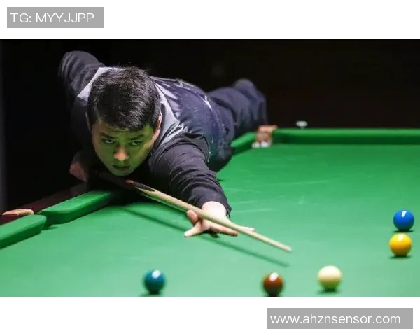 傅家俊与罗伯逊精彩对决回放分析全程解读与精彩瞬间回顾