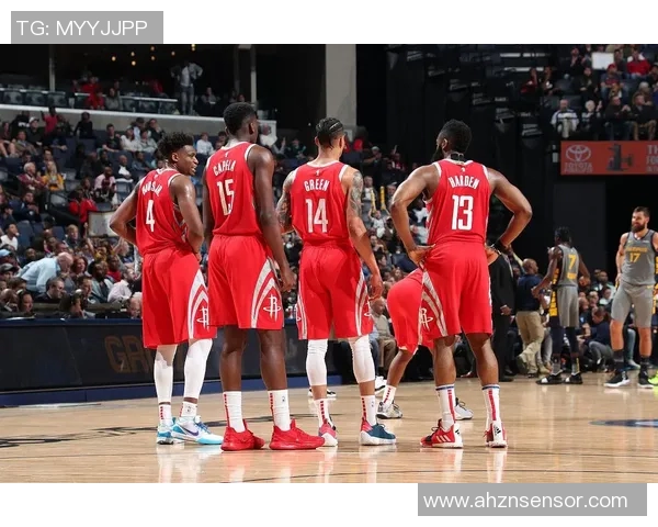 火箭队与灰熊队精彩对决全场集锦回顾与精彩瞬间分析 火箭队与灰熊队精彩对决全场集锦回顾与精彩瞬间分析