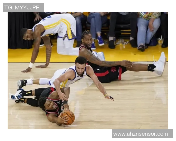 猛龙勇士总决赛第四场精彩对决回顾与分析，谁将夺得总冠军荣耀