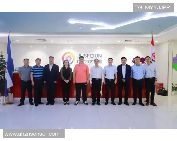 重庆足球队区域防守创新之路探讨与实践分析