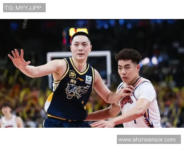 CBA精彩回放山东队对阵上海队的激烈比赛全程录像分析 CBA精彩回放山东队对阵上海队的激烈比赛全程录像分析