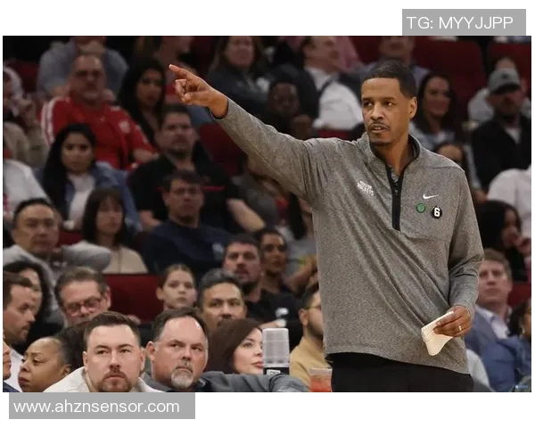 今日火箭对决蓝网精彩直播全程回顾与赛后分析尽在这里